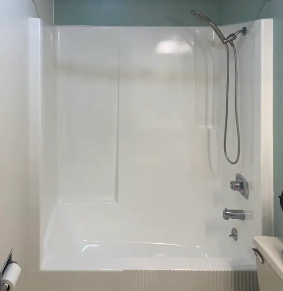 Bathtub Refinishing in Kalona