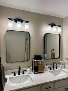Picture and Mirror Hanging Service in Iowa City